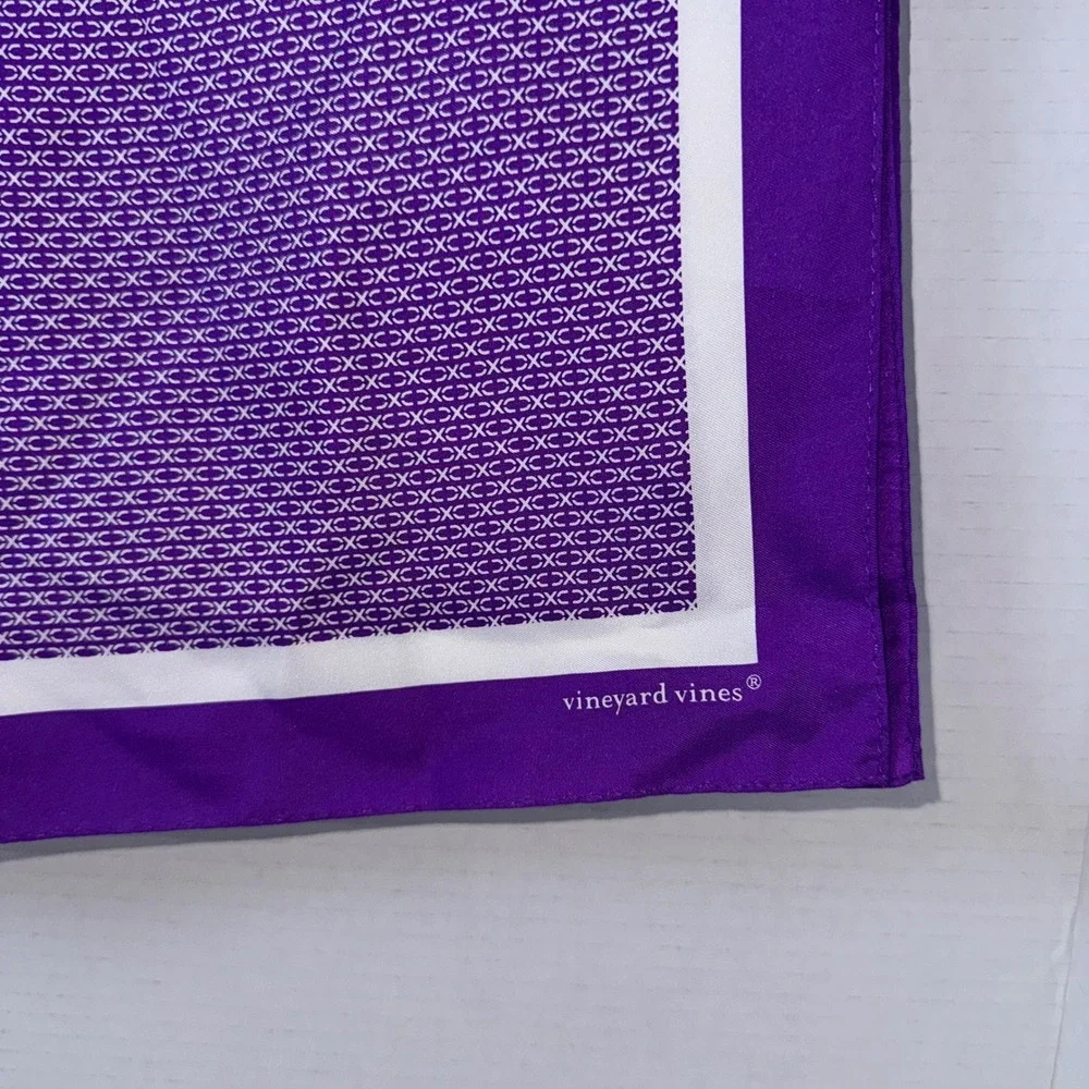 Vineyard Vines Scarf Women 35x35 Purple Silk Geometric DXCTechnology Logo Square